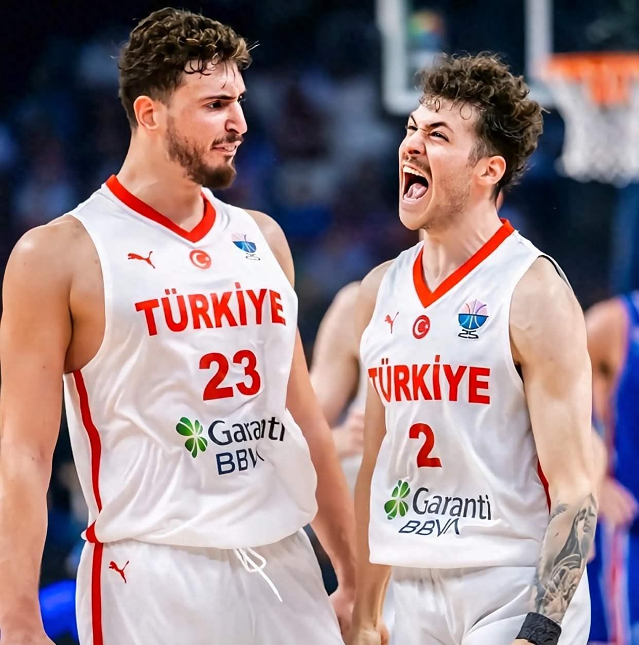 关于热火横扫土耳其男篮，福克斯三分雨点燃全场的信息