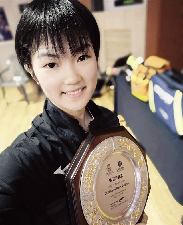 包含波兰乒乓球队轻取瑞典乒乓球队，王皓打破历史纪录的词条