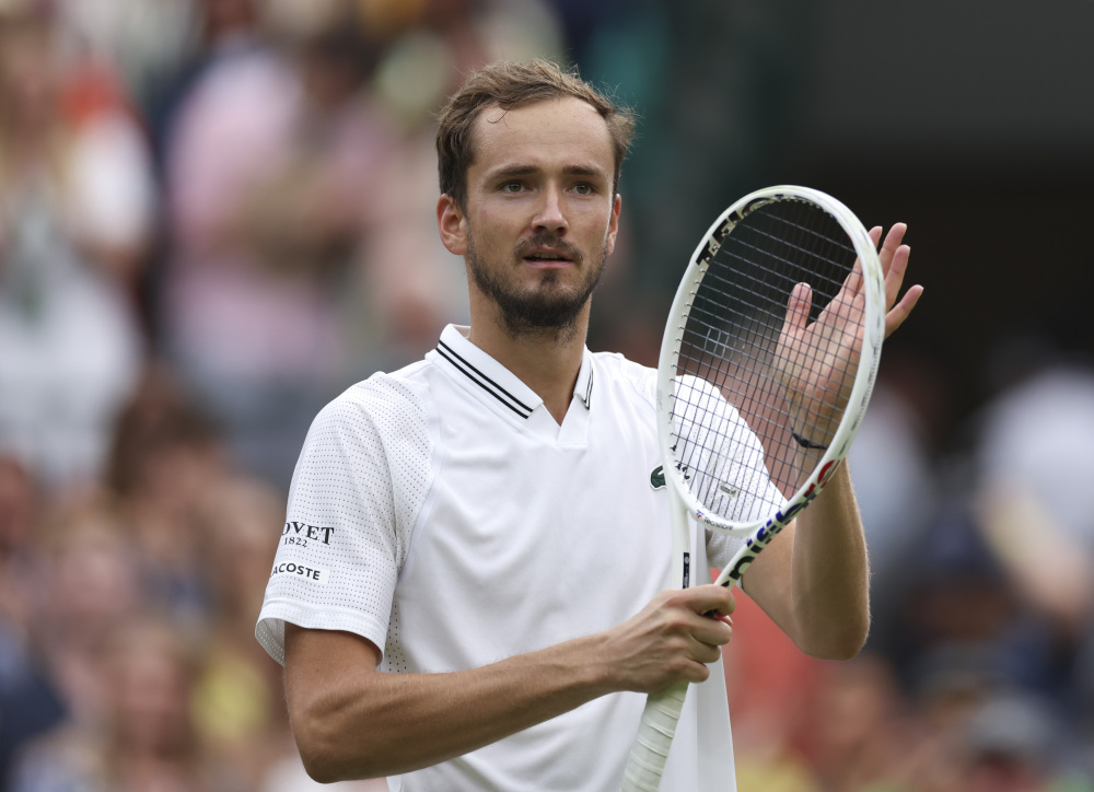 欧洲网球队横扫世界网球队，梅德韦杰夫完成帽子戏法的简单介绍