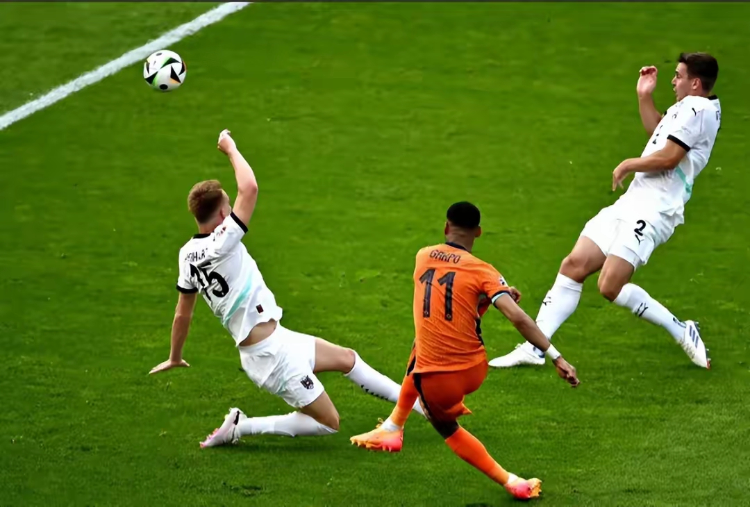 关于波兰队力克韩国队，梁靖崑关键制胜的信息