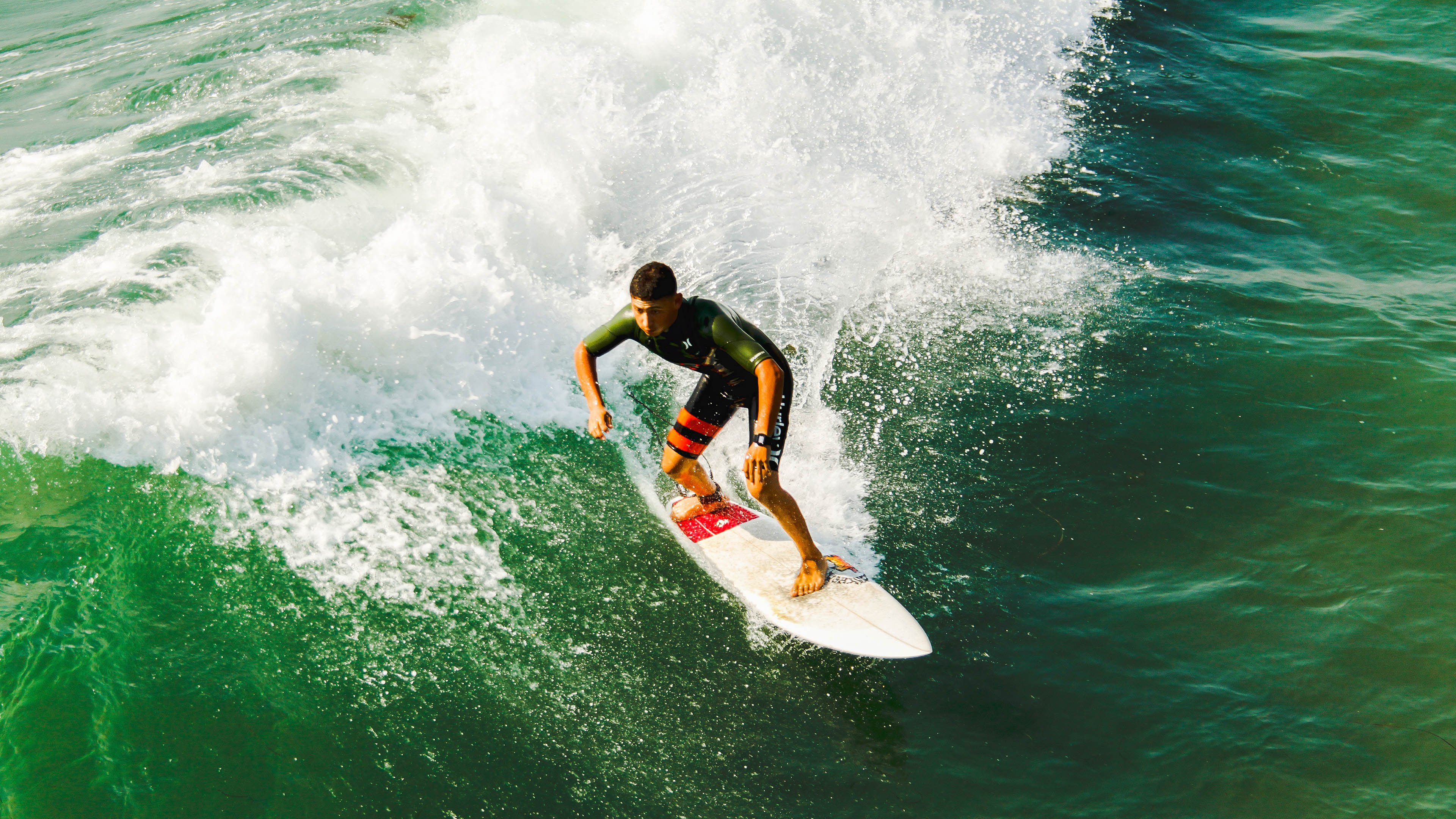 橙色风暴中的孤胆英雄,卡拉斯科扛起全队,荷兰力克韩国的战术启示